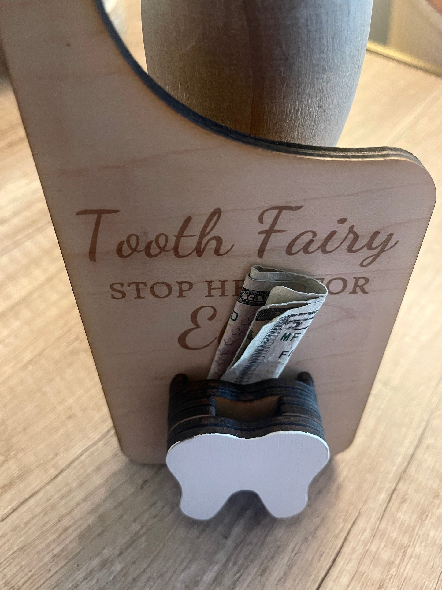 Personalized Tooth Fairy Door Hanger Tooth Fairy Pickup Custom Baby Gift Door Holder for Tooth Fairy Money Holder Kids Room Decor Toddler