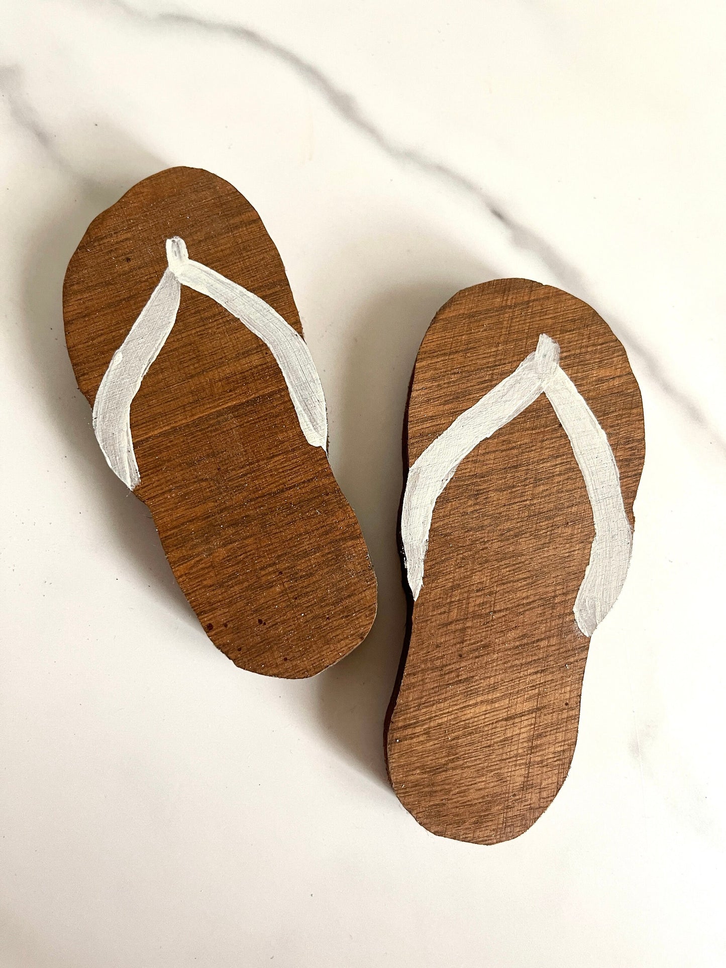Flip Flops Tiered Tray Decor Beach Tiered Tray Summer Tiered Tray Decor Summer Decor Beach House Rustic Beach Decor Wooden Flip Flop Sandals